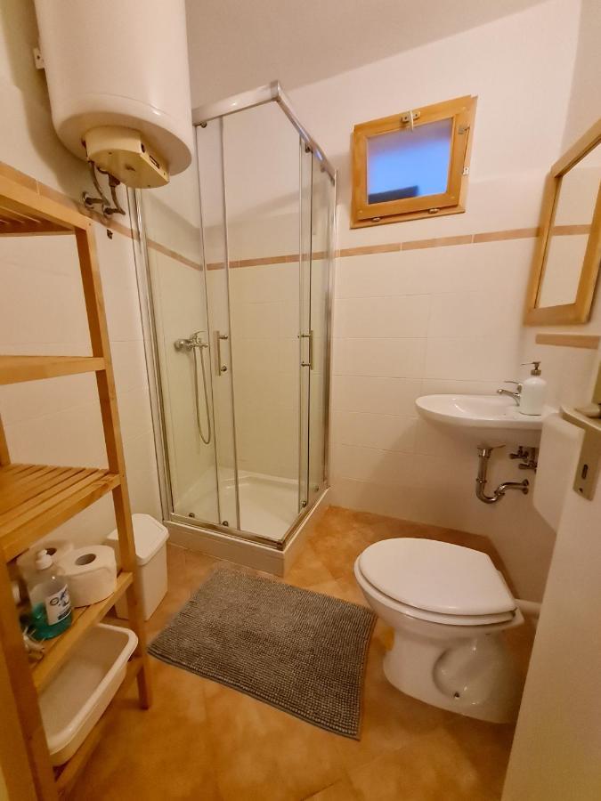 Old Town Apartments *